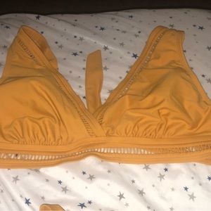 Time and Tru plus bikini mustard yellow top 2X 20W-22W and bottom 3X 24W-26W